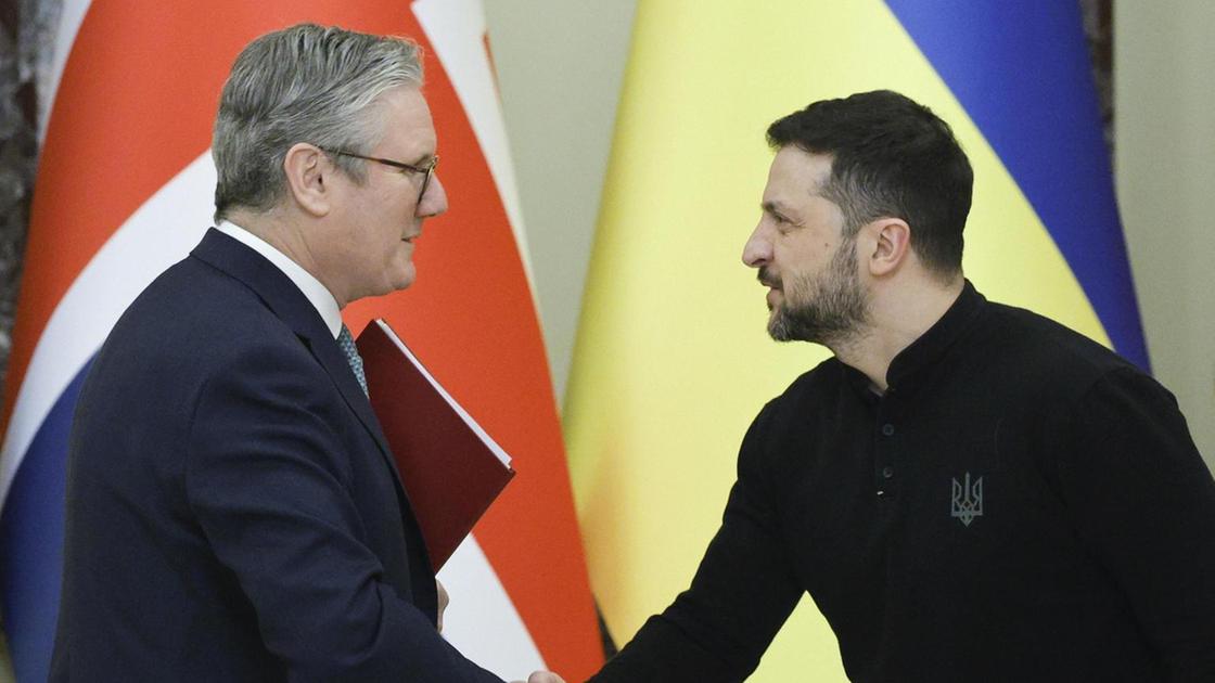 Zelensky anticipa bilaterale con Starmer a oggi pomeriggio