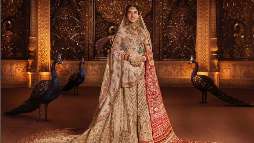 L'abito della sposa, Rakhida Merchant, per il primo giorno di celebrazioni (Instagram)