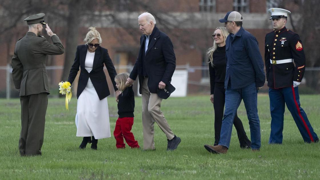Usa 2024, Nyt: la famiglia esorta Biden a restare in corsa