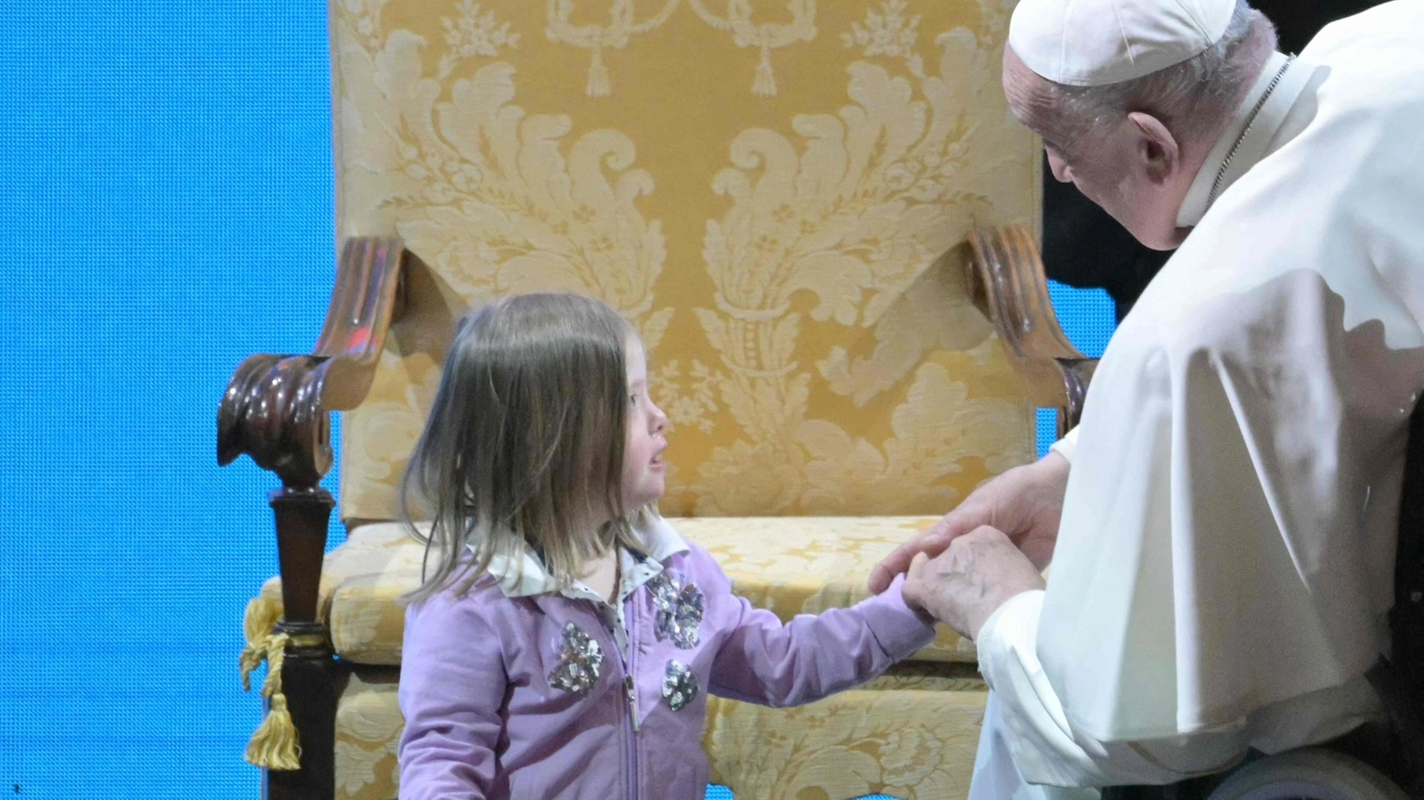 I bambini e Bergoglio: il concetto di pace in un mondo segnato da conflitti e violenza e l'importanza delle parole semplici e sincere dei più piccoli nel promuovere la convivenza pacifica