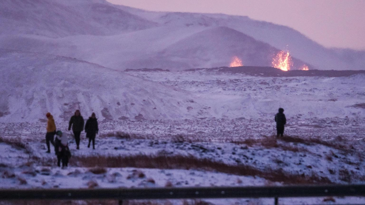 Erutta un vulcano in Islanda, è il settimo in un anno