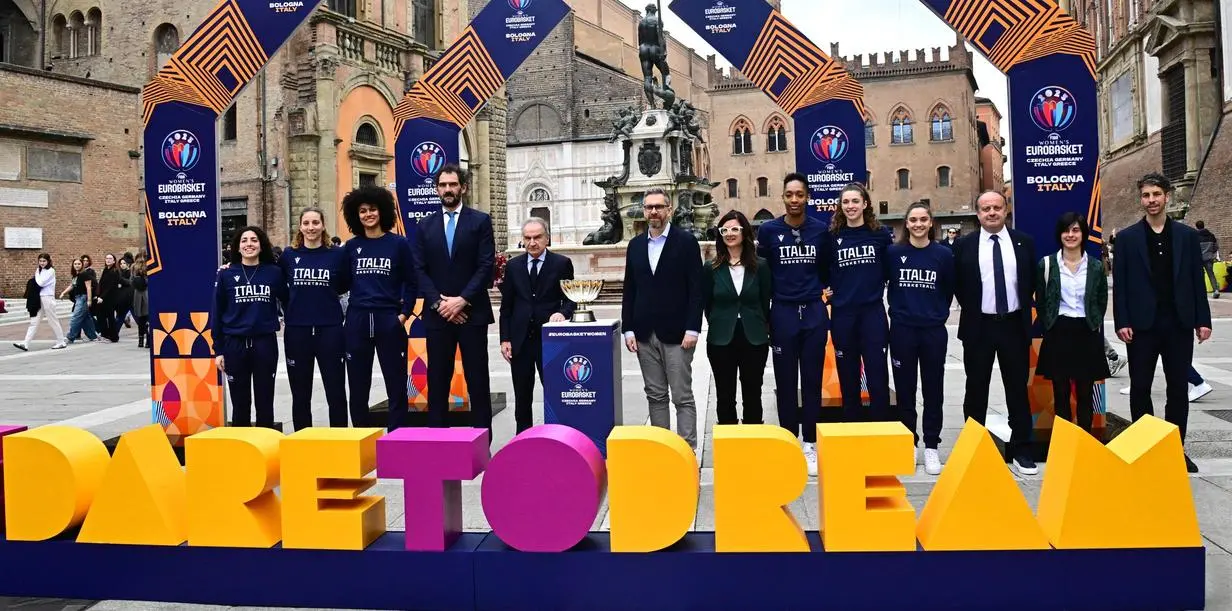 Il torneo continentale al via dal 18 giugno: al PalaDozza arriveranno le nazionali di Serbia, Slovenia e Lituania. In campo anche a Brno, Amburgo e Pireo. Europei donne, Garbajosa: "Che bello giocare a Bologna»