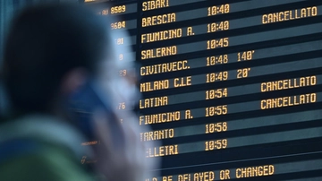 Treni, metro e tram: Italia maglia nera. Le nostre città sotto scacco di traffico e smog