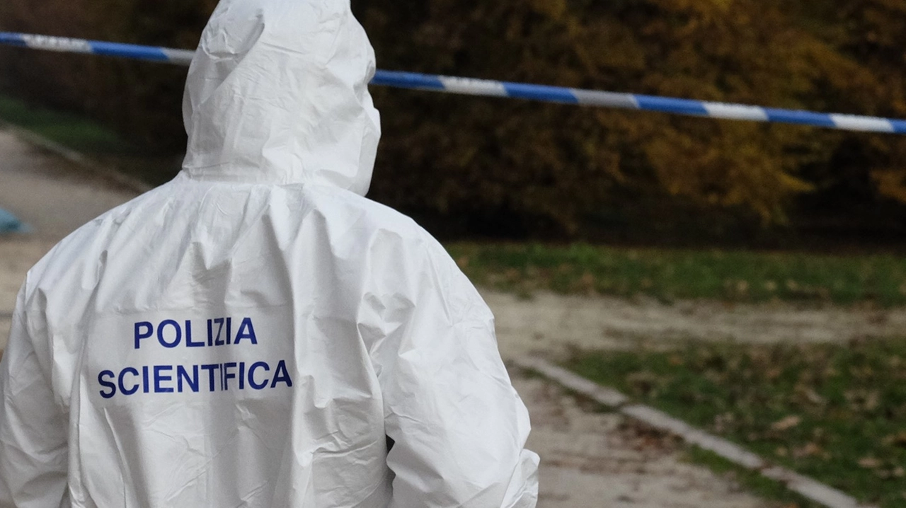 Polizia scientifica (foto di archivio Newpress)