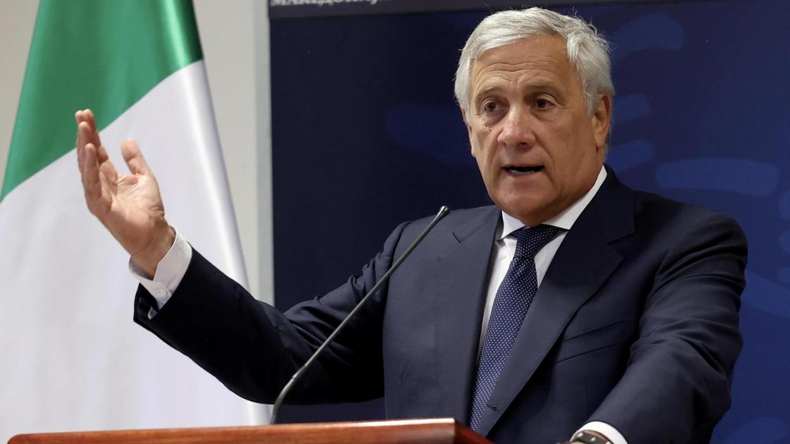 Tajani sente il nuovo ministro Esteri ucraino, 