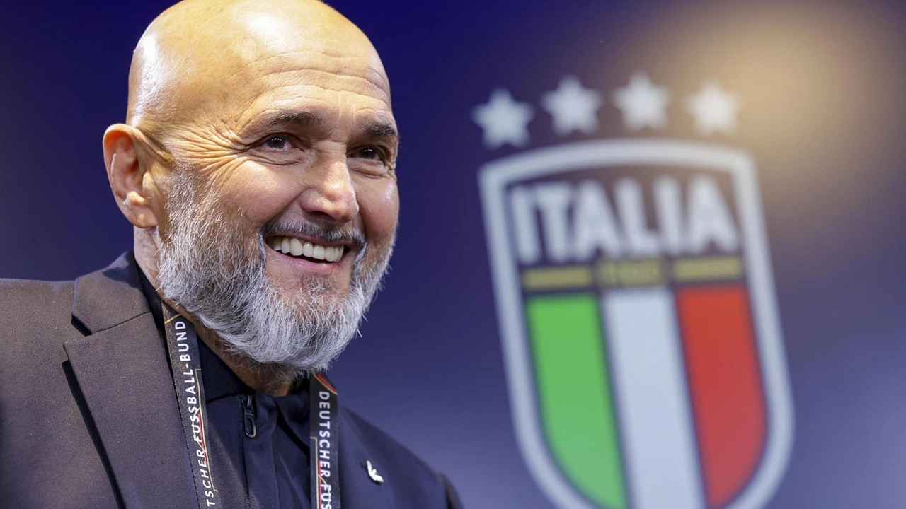 Il ct dell'Italia Spalletti valuta Maldini titolare e Bastoni in difesa per la partita decisiva contro la Germania a Dortmund.