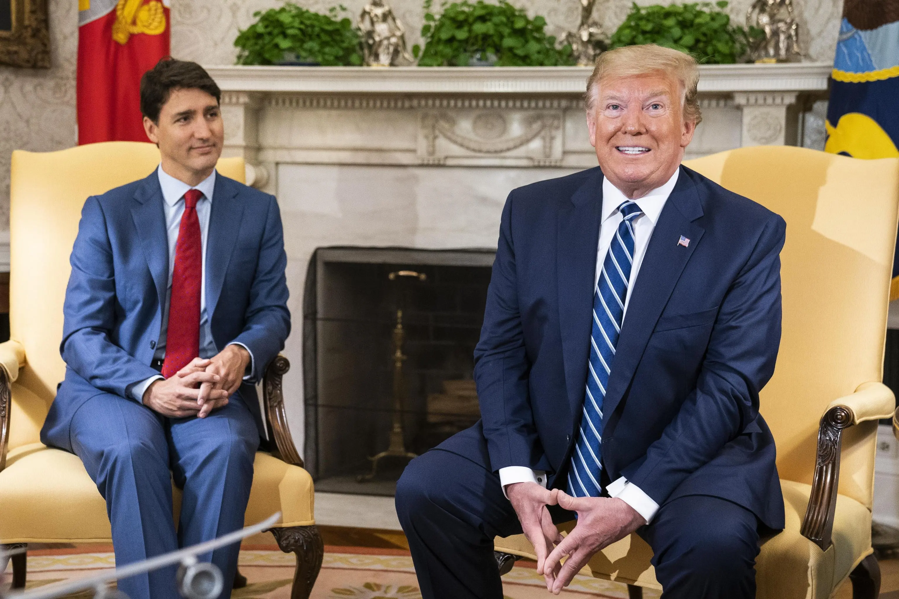 Trump, dopo le dimissioni di Trudeau, va all'attacco: “Il Canada diventi uno Stato Usa”