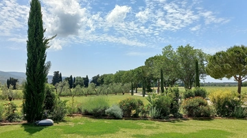 Montescudaio, il glamping e la Toscana da bere e da mangiare: viva la pappa col pomodoro!