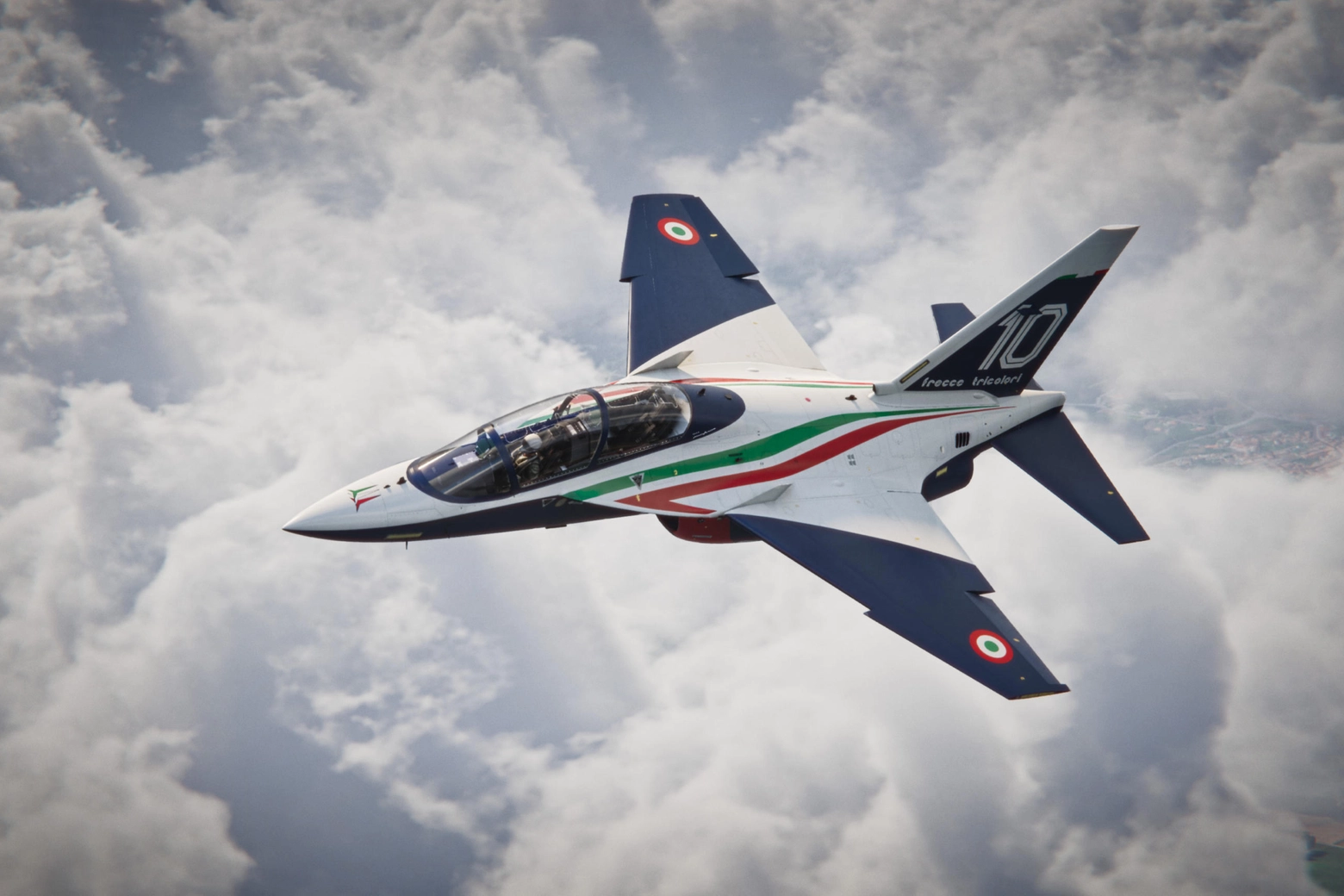 Il nuovo aereo delle Frecce Tricolori l'Aermacchi M-346