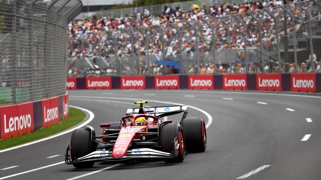 Hamilton commenta la sua prima gara con Ferrari, decimo posto difficile sotto la pioggia al Gp d'Australia.