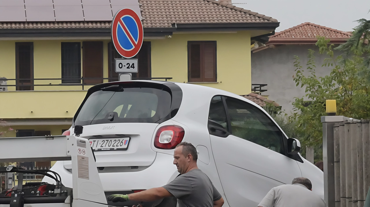 Cernusco, Andrea Beretta trovato ferito da un colpo di pistola davanti a una palestra. Pugnalato alla gola Antonio Bellocco, pregiudicato 36enne vicino alla ’ndrangheta.