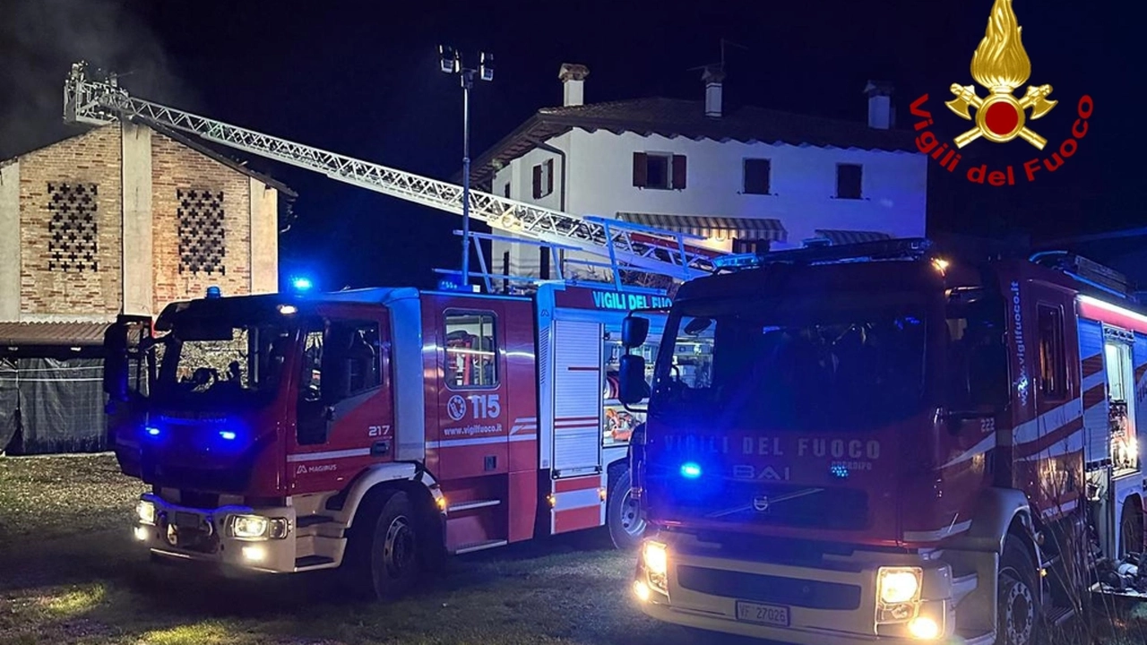 Uccisa dal monossido, gravissimi marito e figlia: tragedia a Forni di Sopra (Udine)