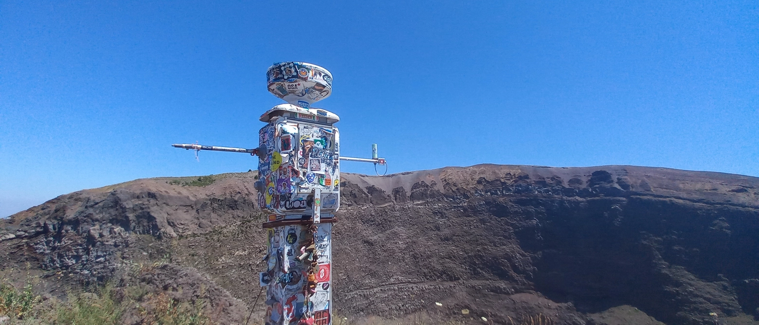 La centralina di rilevamento sul Vesuvio