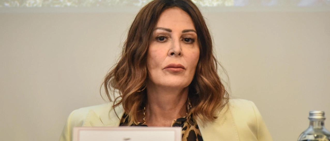 Santanchè in bilico. Faccia a faccia con Meloni. Ma la ministra resiste