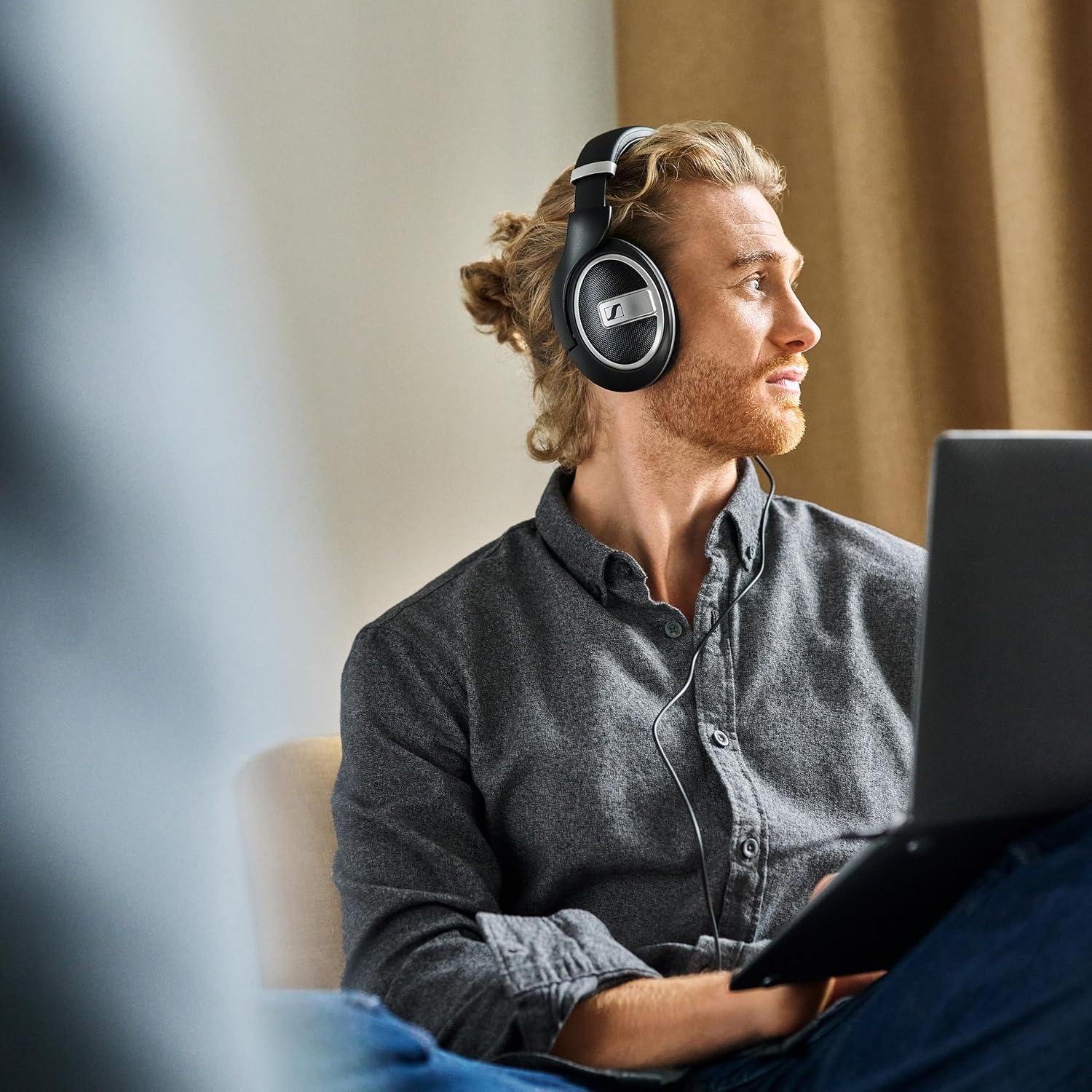 Immergiti nella tua musica preferita con un suono impeccabile: le cuffie Sennheiser HD 599 sono scontate del 38%, ma solo per poco