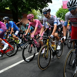 Giro d’Italia 2025, il percorso in Umbria e Toscana: tutte le tappe