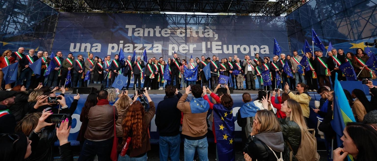 Michele Serra a piazza del Popolo, eravamo 50 mila veri