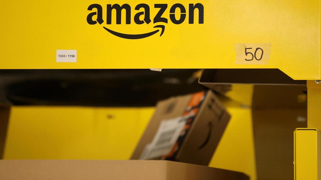 Amazon posticipa il ritorno in ufficio per migliaia di dipendenti per mancanza di spazio