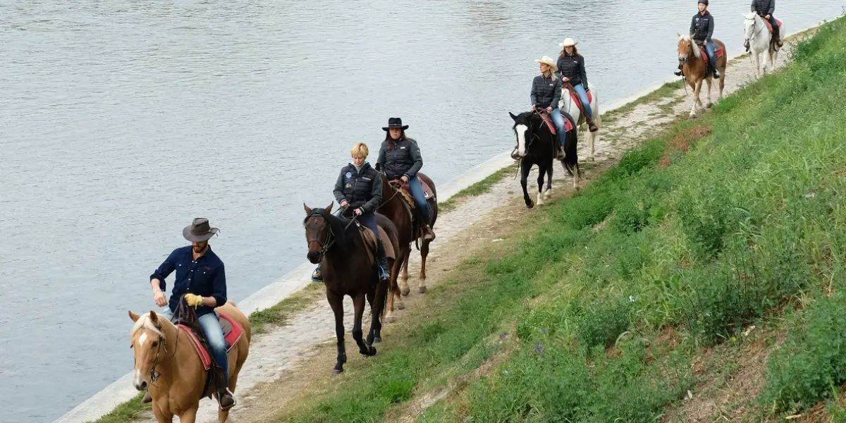 Turismo equestre, a Verona a cavallo alla scoperta delle Equivie dei Forti