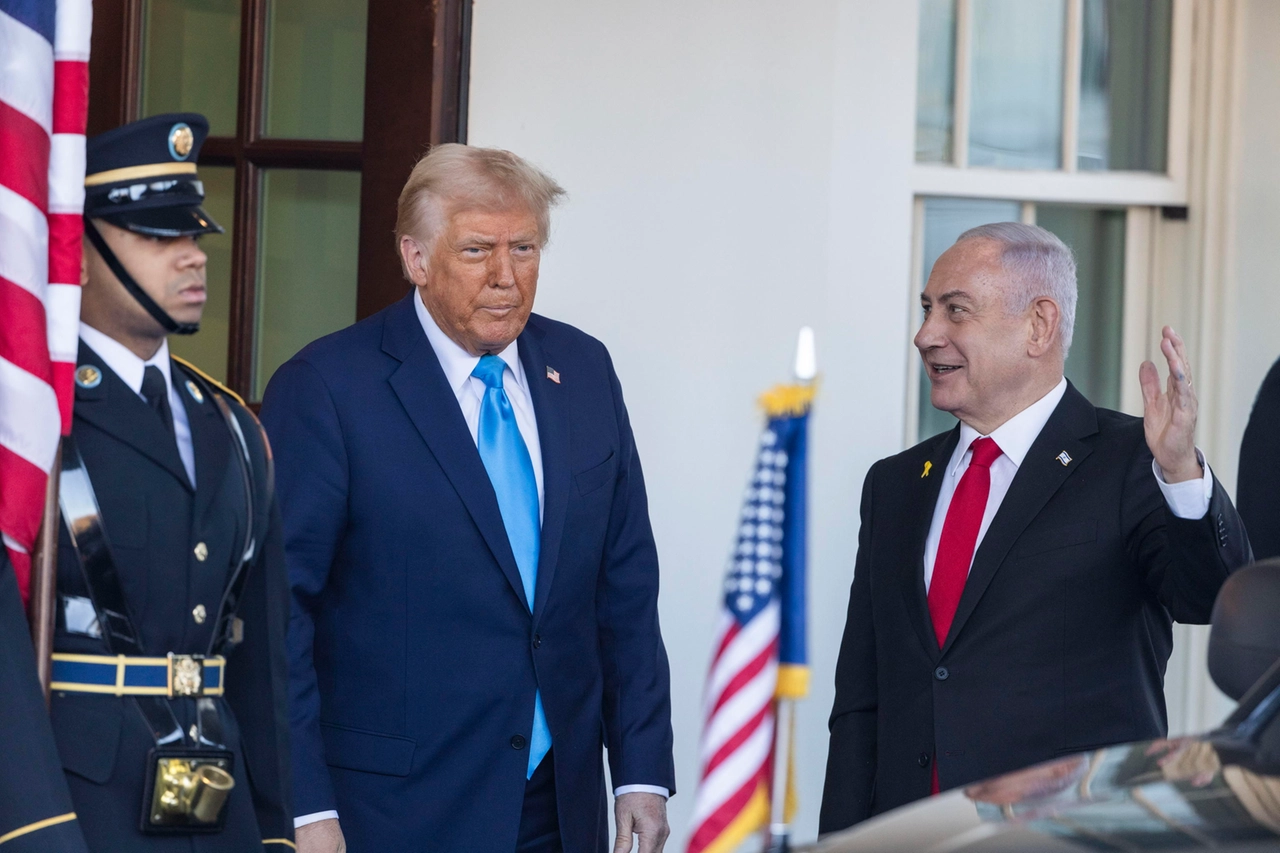 Il presidente degli Stati Uniti, Donald Trump, incontra il Primo ministro israeliano Benjamin Netanyahu