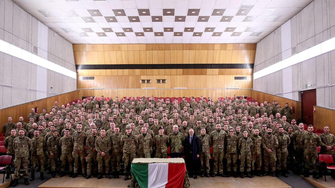 Lorenzo Fontana ringrazia i militari italiani alla base Nato ?daži per il loro impegno