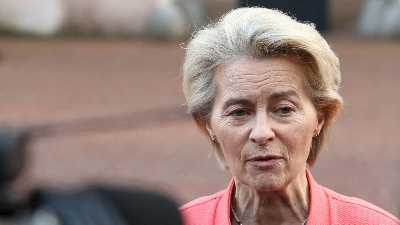 Un ritrovato asse giallo-verde si è palesato ieri nelle critiche alla presidente della Commissione europea Ursula von der Leyen (foto)...