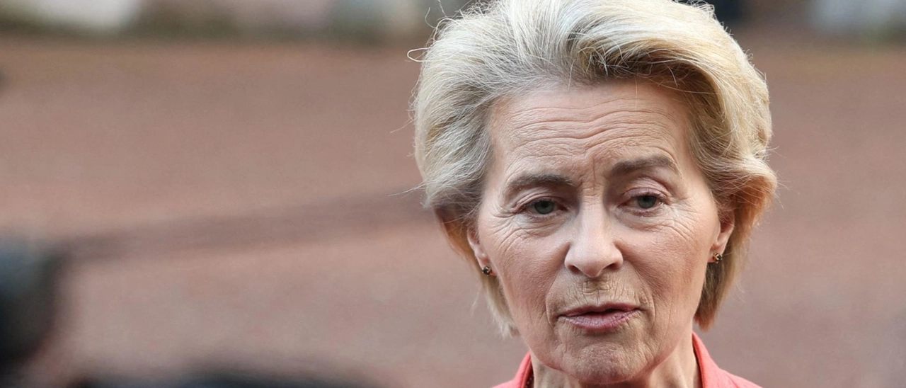 Lega e Cinquestelle attaccano Von der Leyen: "Guerrafondaia, non servono truppe"