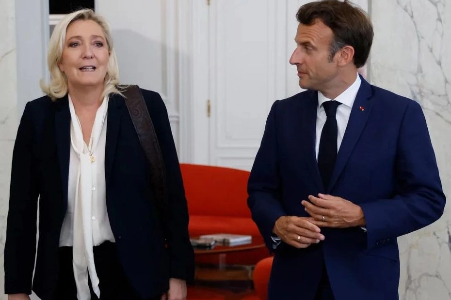 Marine Le Pen, 55 anni, ed Emmanuel Macron, nato nel 1977