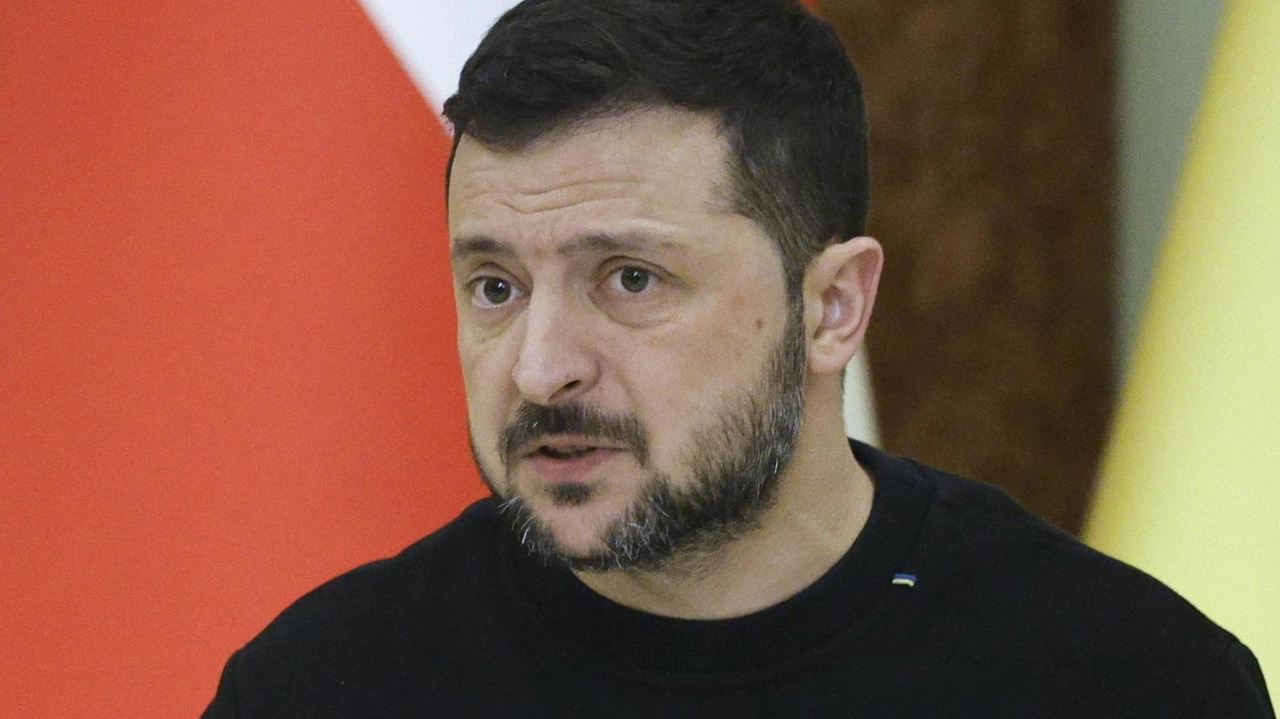 "Pronto al cessate il fuoco". Zelensky: però Kiev nella Nato