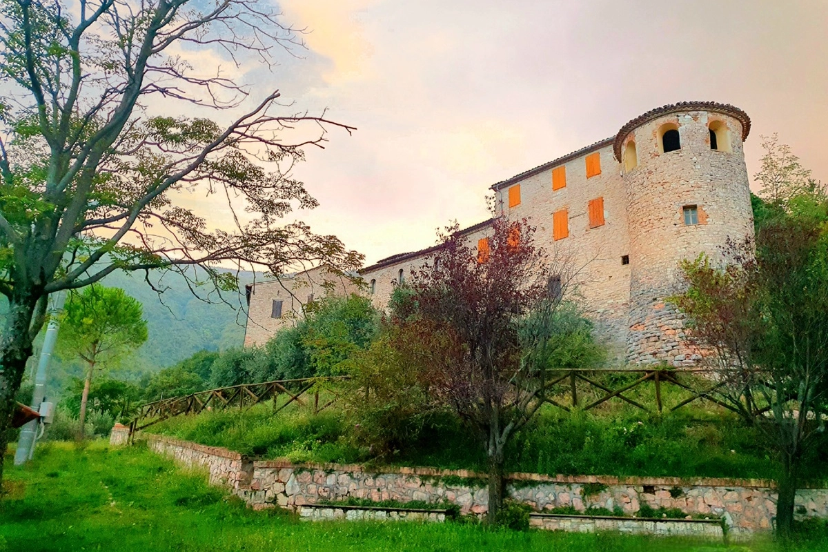 Il castello di Vestignano