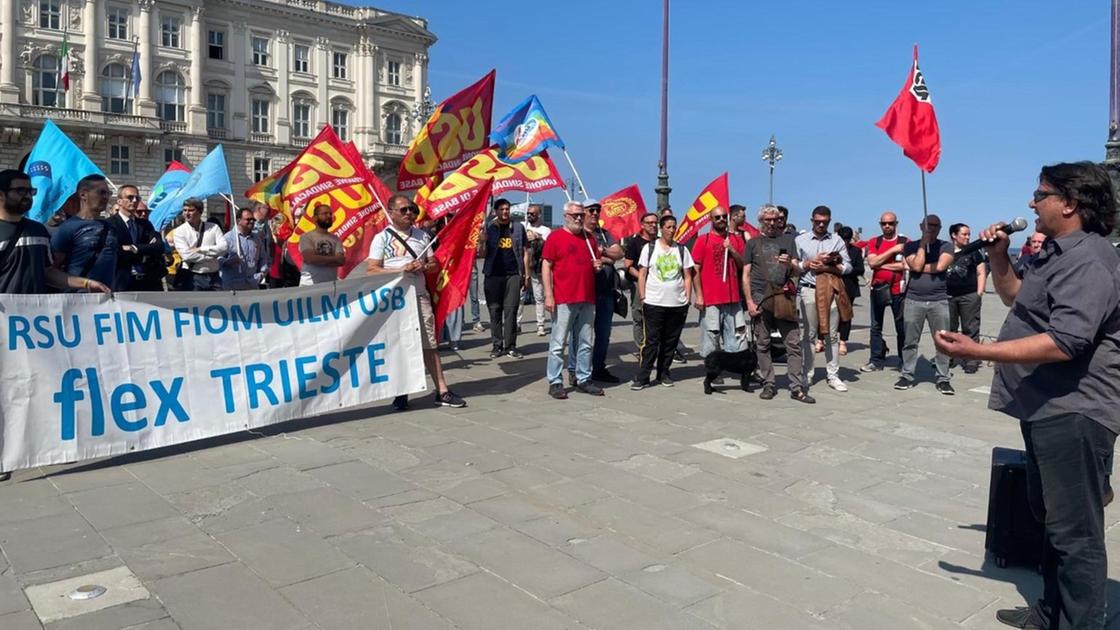 Trieste si mobilita per i lavoratori Flex: manifestazione contro la chiusura