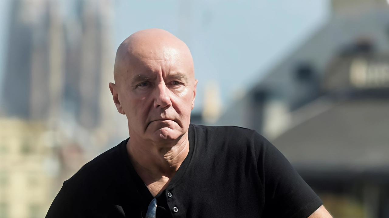 Irvine Welsh, 66 anni, nel 1993 pubblicò Trainspotting