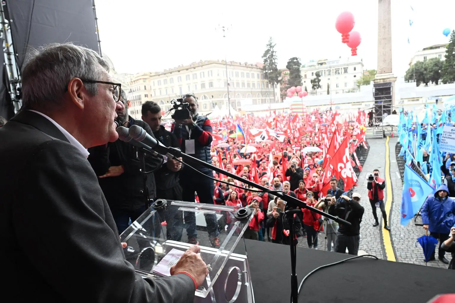 Cgil, oltre mille euro in meno per i salari italiani in 30 anni