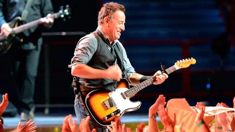 Bruce Springsteen: saltano le due date milanesi a causa di problemi alla voce