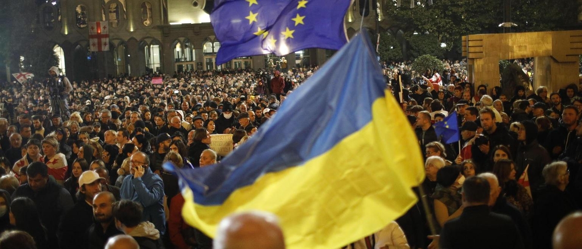 Migliaia in piazza a Tbilisi contro il risultato delle elezioni