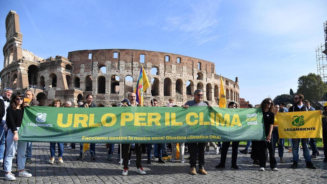 Il 58,1% degli italiani preoccupato per i cambiamenti climatici nel 2024