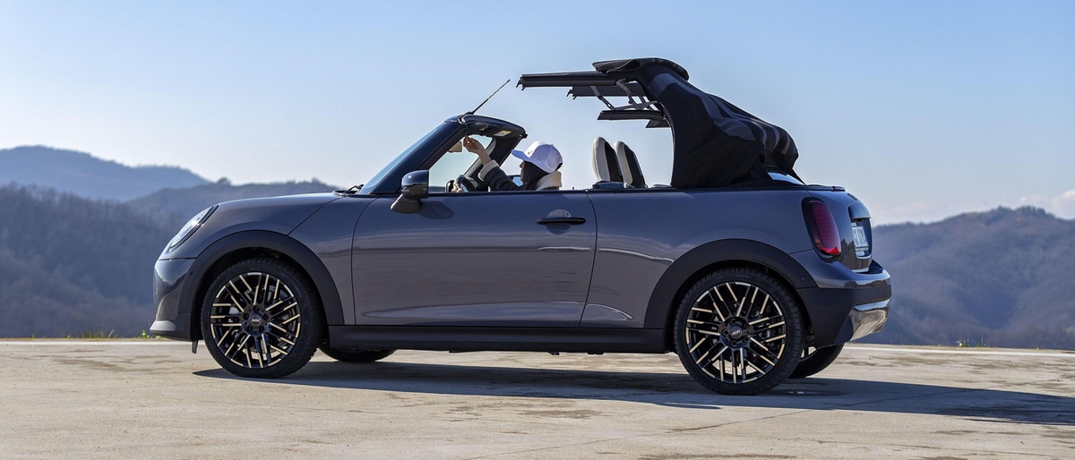 Mini Cabrio. Emozione pura a cielo aperto