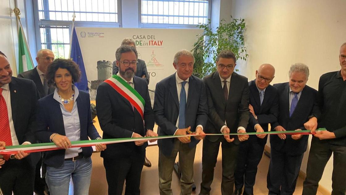 Adolfo Urso inaugura la Casa del Made in Italy a Trento per lo sviluppo economico