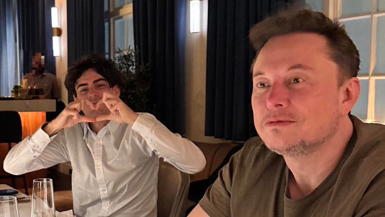 Andrea Stroppa ed Elon Musk (Ansa)