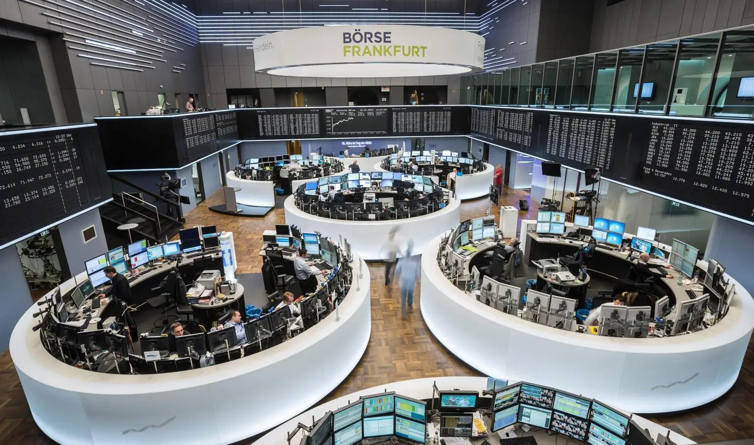 Borsa: l'Europa chiude in rosso con i dazi, Parigi -0,64%