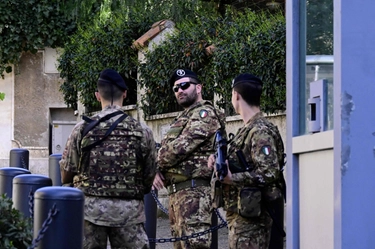 Israele attende la vendetta iraniana. Chiusa l’ambasciata a Roma. Hezbollah: svolta nella guerra