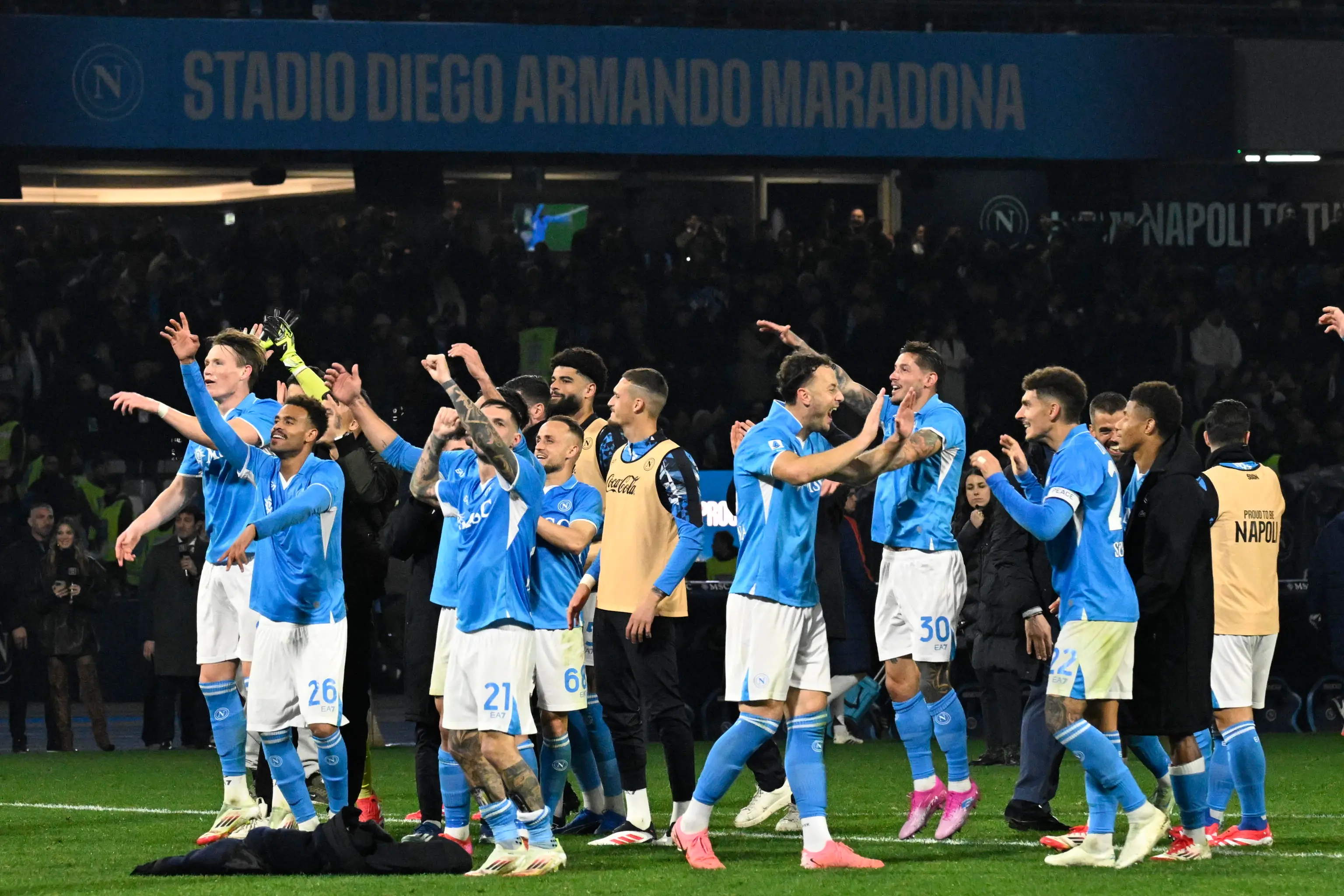 Napoli, dall'albergo al divano: sulla strada dello scudetto c'è ancora la Fiorentina