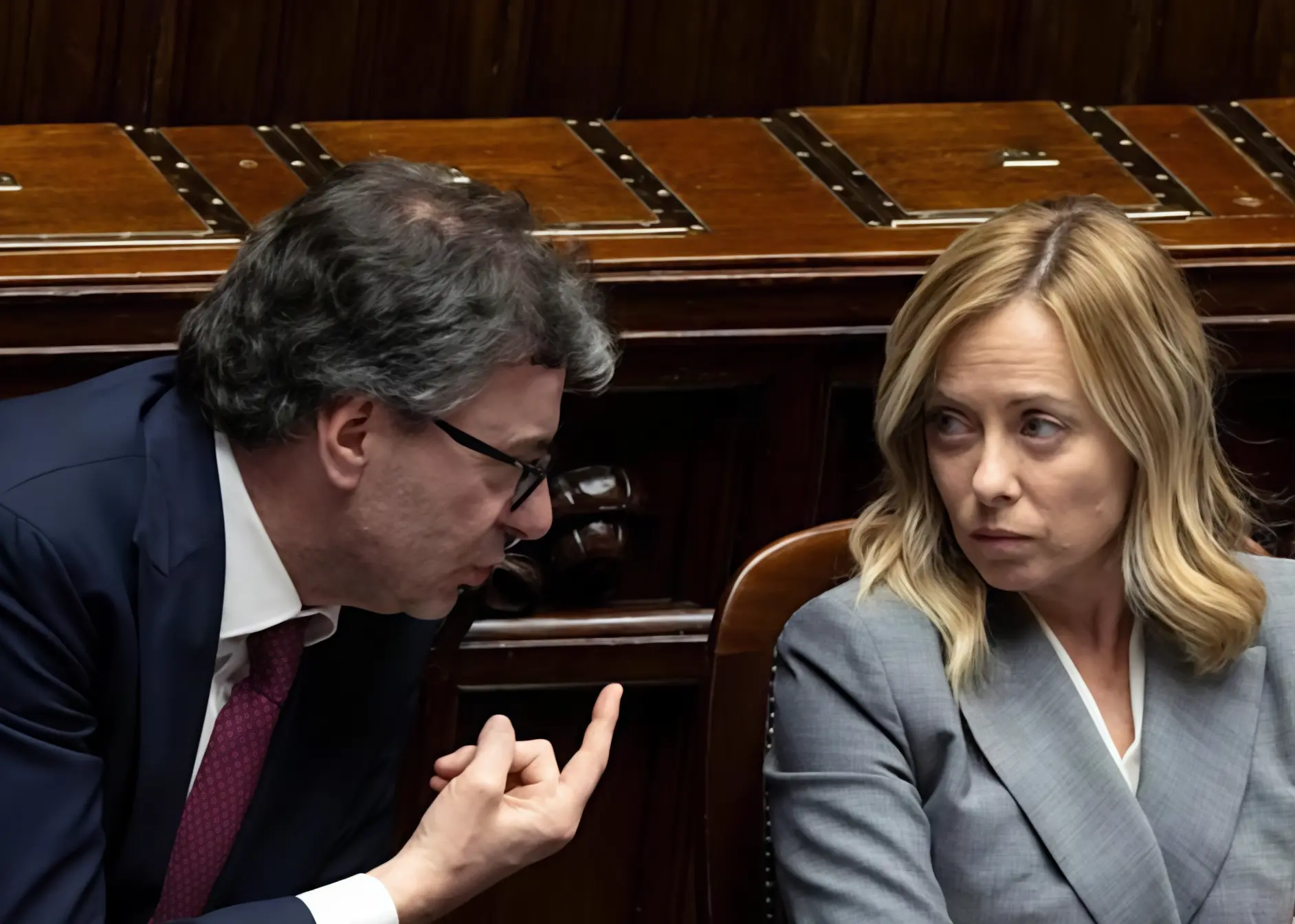 Emendamenti alla Manovra. Ipotesi sconto sul canone Rai. Confindustria: no ai revisori