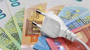 La beffa del libero mercato, elettricità più cara. Bolletta su dell’80% per 1,2 milioni di utenti