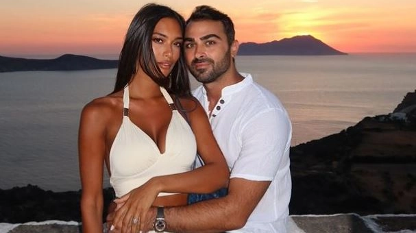 Federica Calemme e Gianmaria Antinolfi in vacanza in Grecia