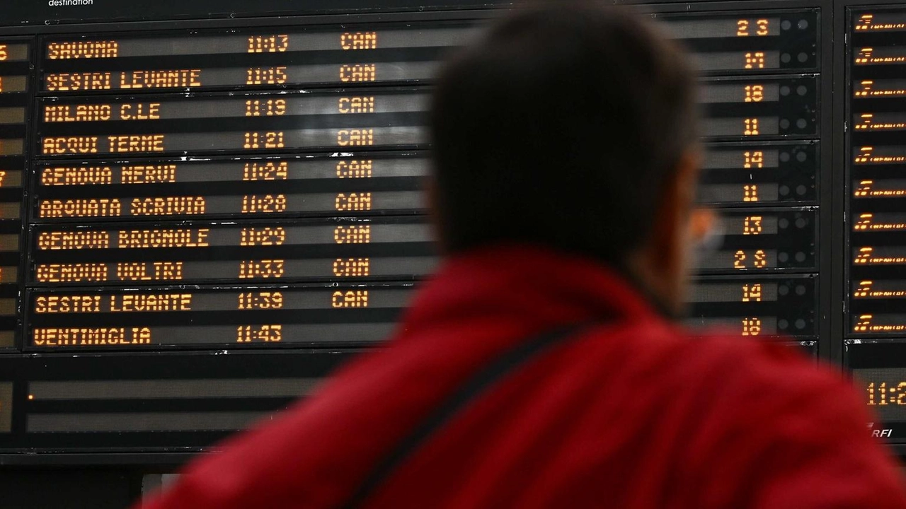 Trenitalia,disservizio tecnico,stop prenotazioni e vendite