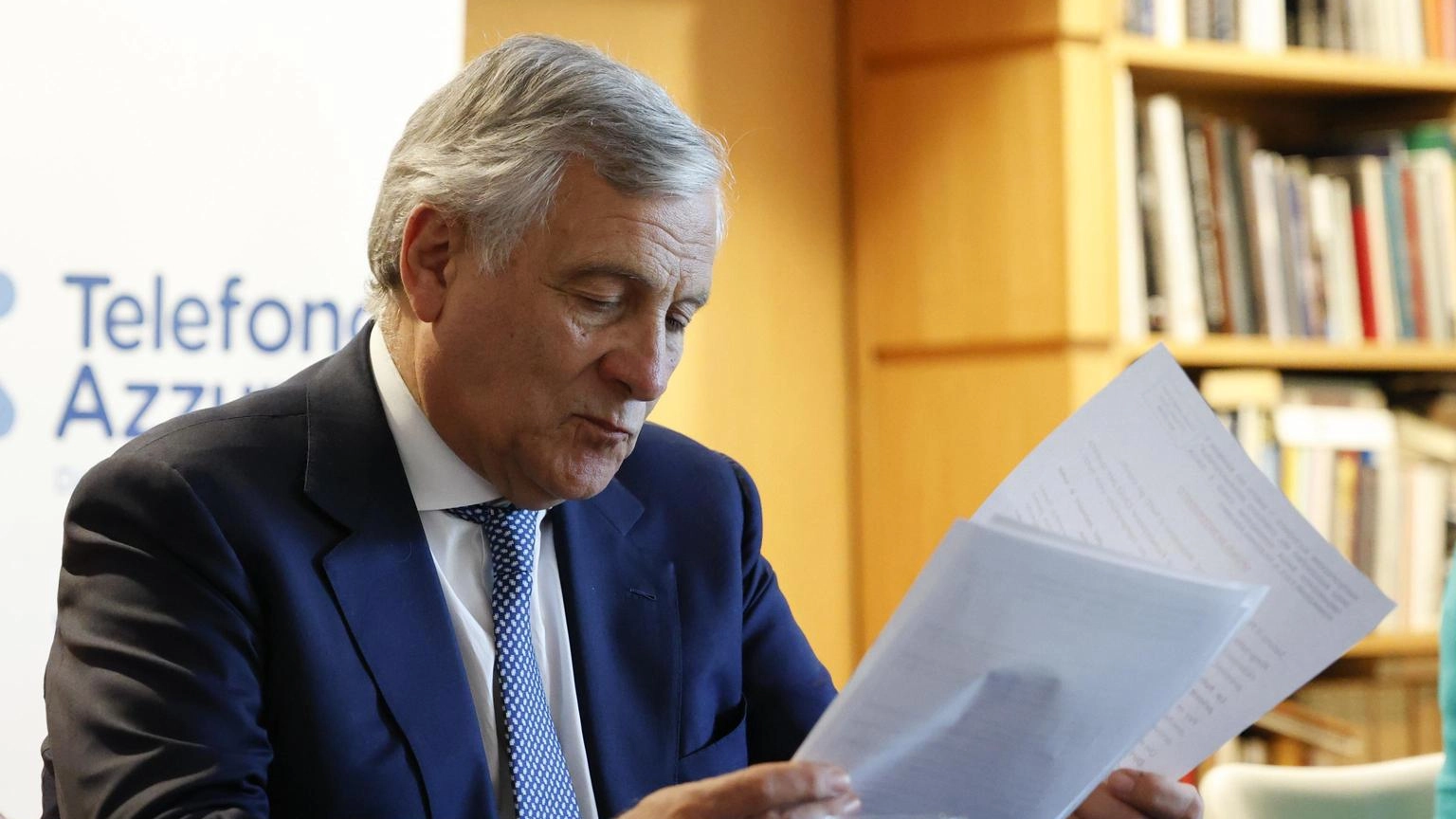 Tajani condanna raid Golan, 'monitoriamo italiani in area'