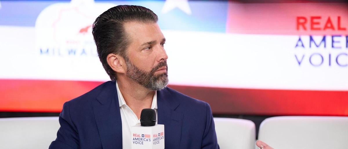 Donald Trump Jr in Groenlandia per visita privata con Charlie Kirk