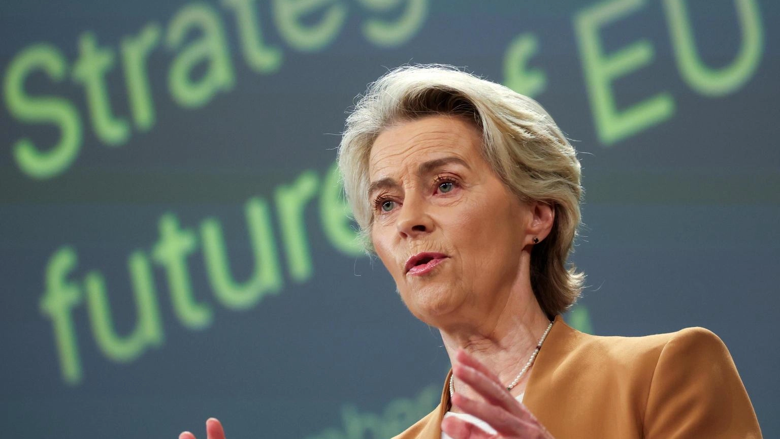 Von der Leyen determinata a presentare il collegio martedì