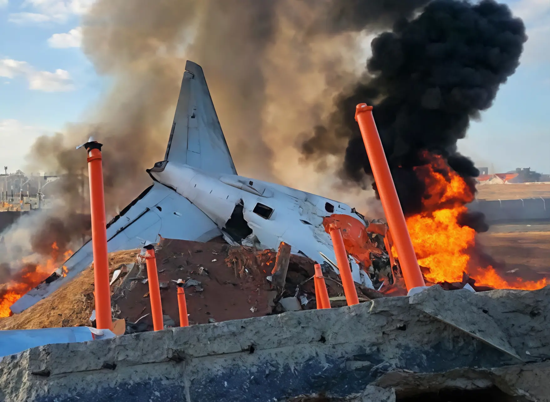 Tragedia in Corea del Sud. Aereo contro un muro. Muoiono 179 persone